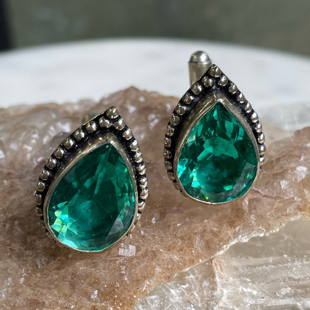 Vintage Green Swarovski Crystal/Sterling Silver French Cuffs Teardrop Cufflinks